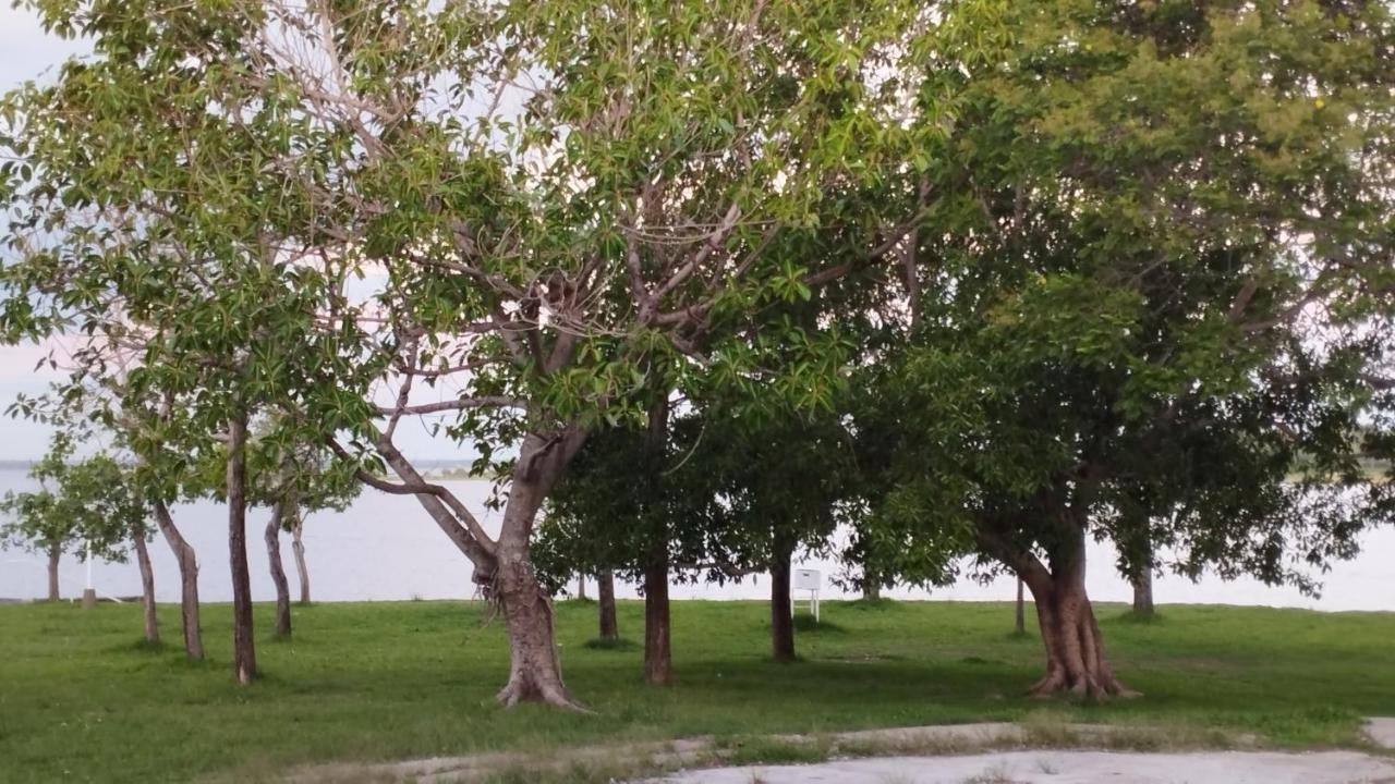 Las Rosas- Centro De Federacion- 3 Cuadras De La Playa- Solo Con Sena Zewnętrze zdjęcie